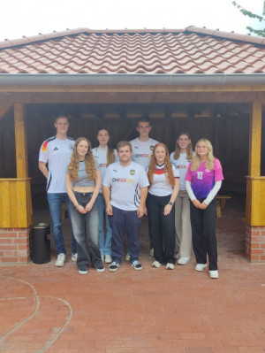 Der Vorstand v.l. : Simon Hoffmeyer, Lisa Voßmann, Lina Thölking, Leon Grafe,Johann Struckmeyer, Mia Többen, Paula Menke und Lea Bockhorst